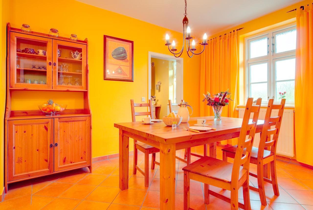 Vogelhaus Gobbin Apartment Lancken-Granitz Ngoại thất bức ảnh
